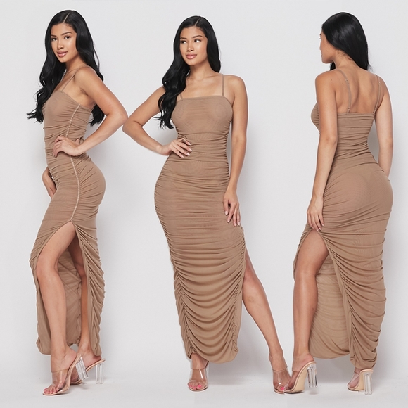 Dresses & Skirts - Nude dress